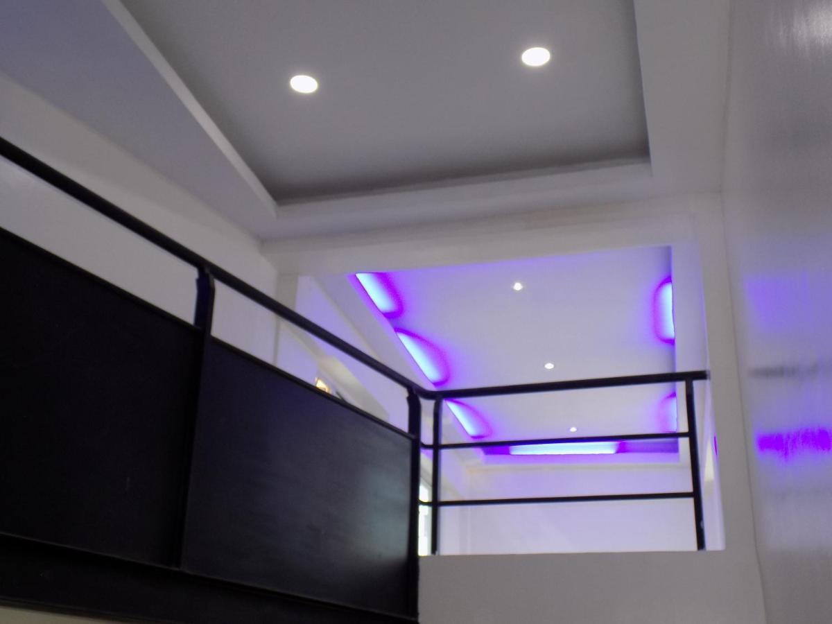 Posh Hotel And Suites Victoria Island Лагос Екстериор снимка